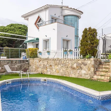 Hébergement de vacances With Seaviews & Pool Bbq